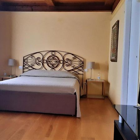 B&B Le Stanze Del Belriguardo Voghiera Buitenkant foto