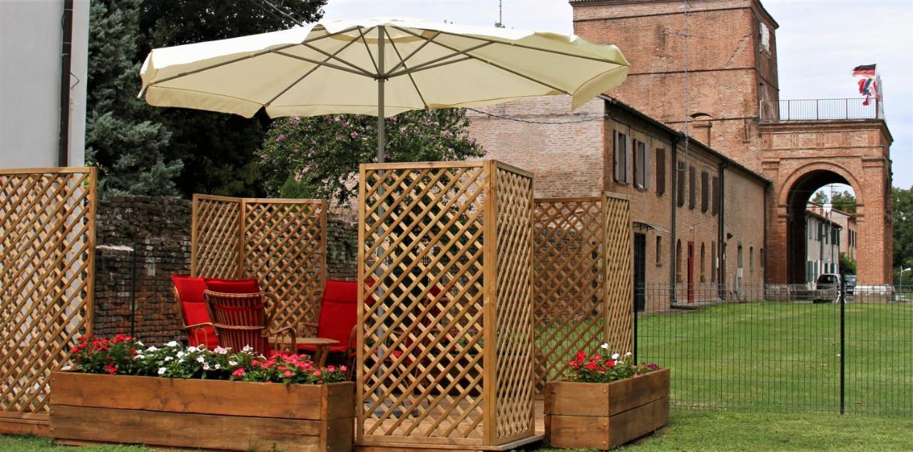 B&B Le Stanze Del Belriguardo Voghiera Buitenkant foto
